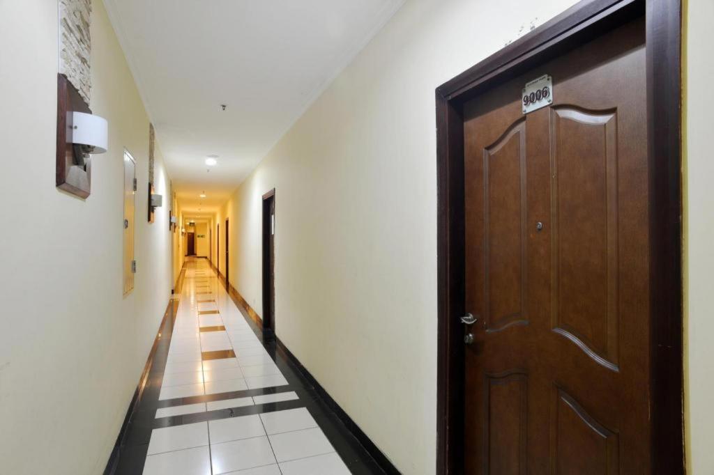 Great Western Hotel & Resort Serpong - Tangerang Exterior photo