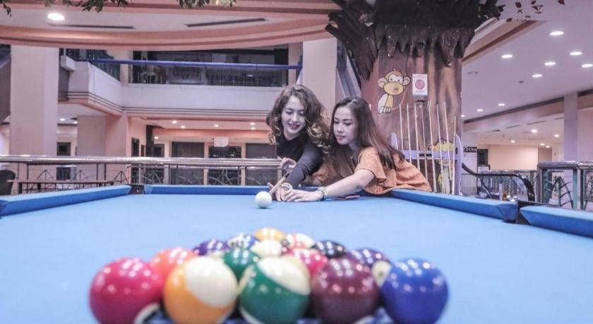 Great Western Hotel & Resort Serpong - Tangerang Exterior photo