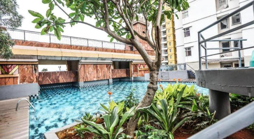 Great Western Hotel & Resort Serpong - Tangerang Exterior photo