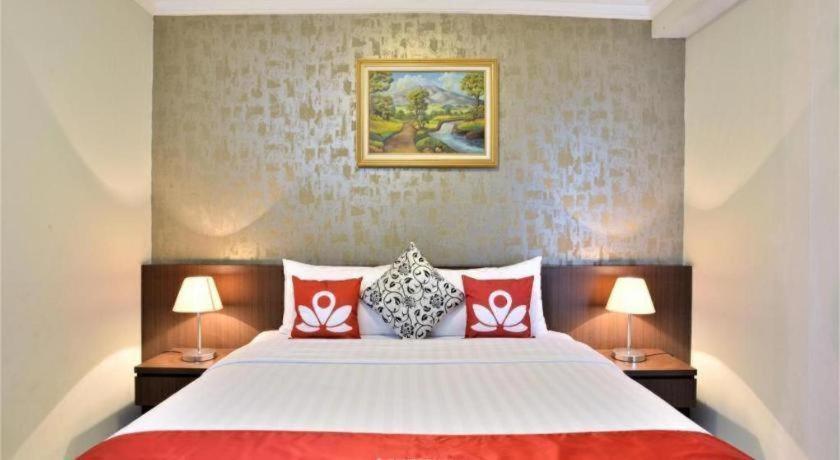 Great Western Hotel & Resort Serpong - Tangerang Exterior photo